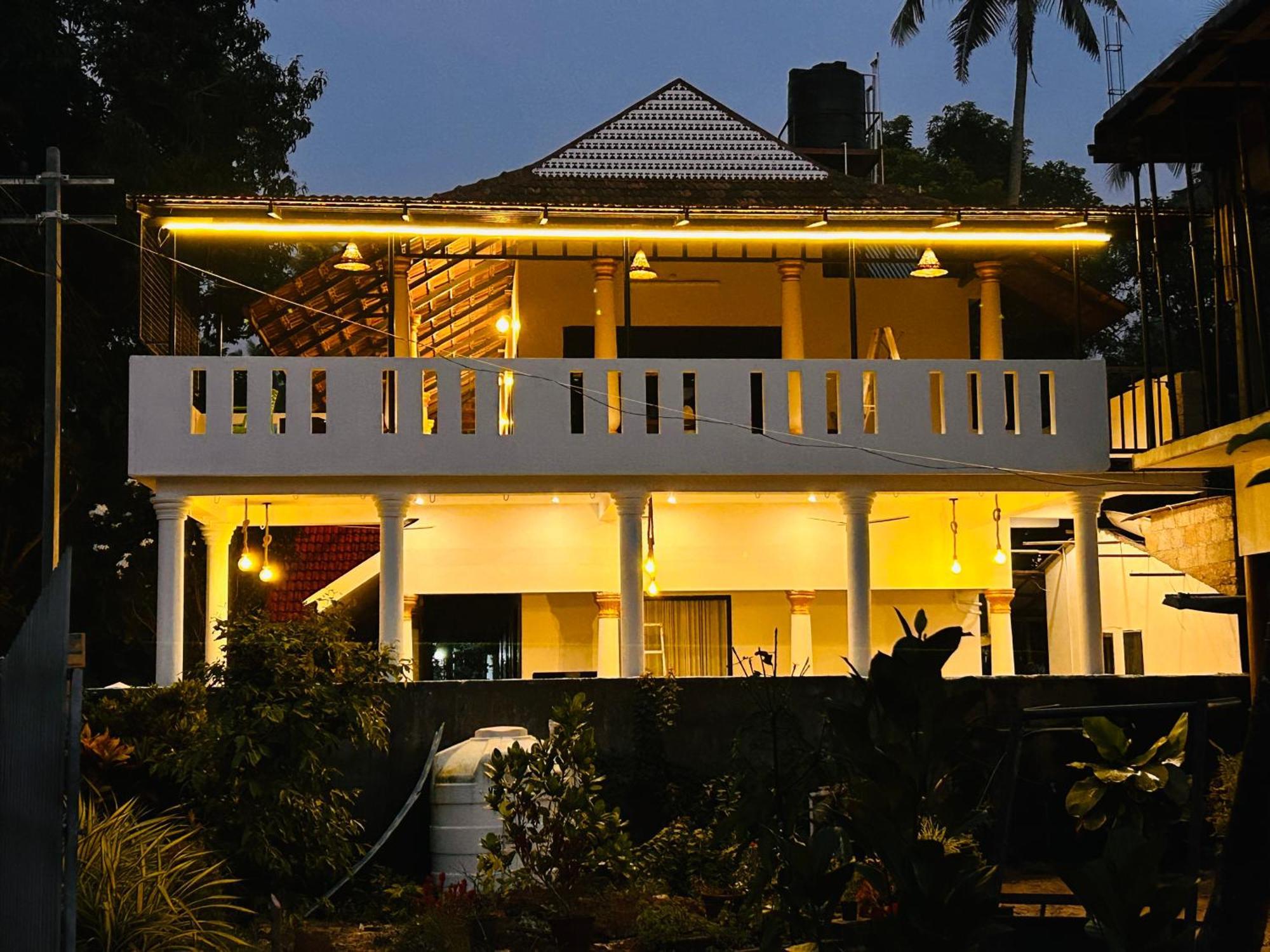 Marari Beach Cleetus Homestay Mararikulam Eksteriør billede