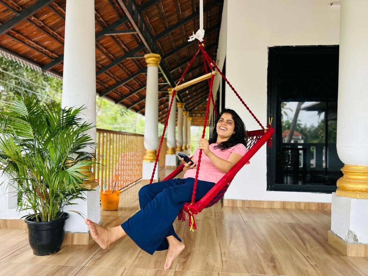Marari Beach Cleetus Homestay Mararikulam Eksteriør billede