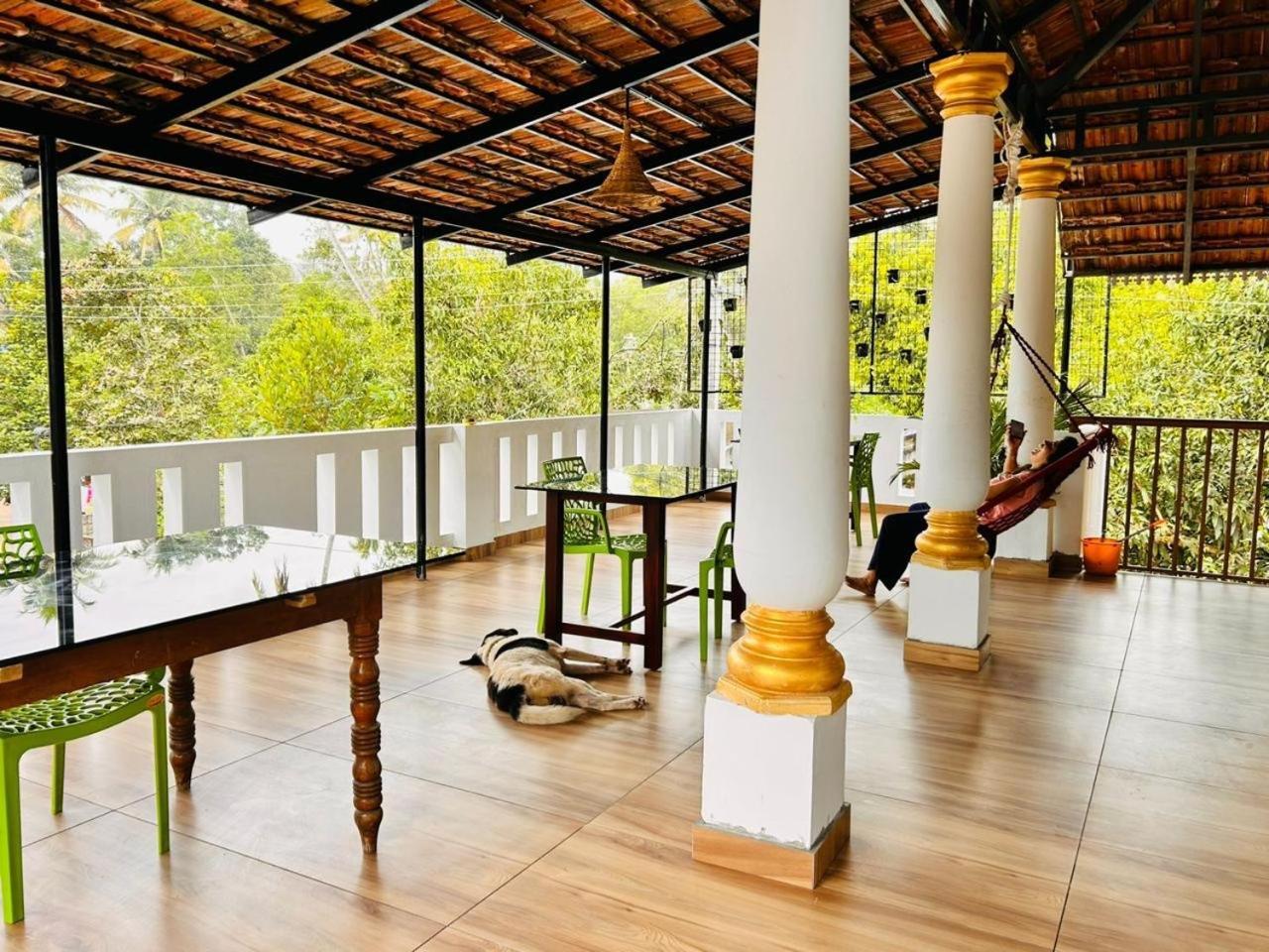 Marari Beach Cleetus Homestay Mararikulam Eksteriør billede